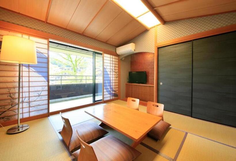 غرفة عائلية, Merveille Hakone Gora