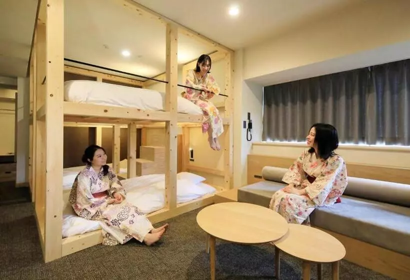 اتاق استاندارد چهار تخته, Merveille Hakone Gora