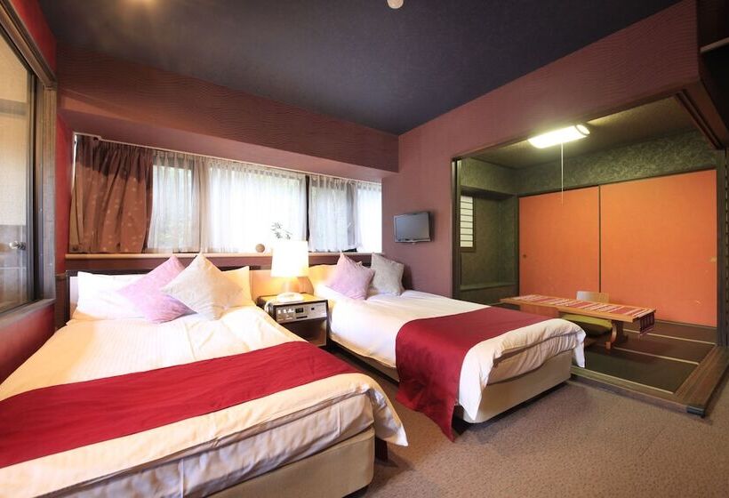 חדר סטנדרט לארבעה, Merveille Hakone Gora