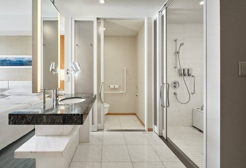 חדר דלוקס, Sheraton Grand Hiroshima