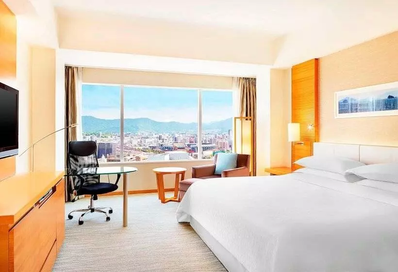 クラブルーム, Sheraton Grand Hiroshima