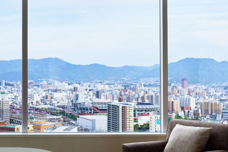 חדר דלוקס נוף לעיר, Sheraton Grand Hiroshima