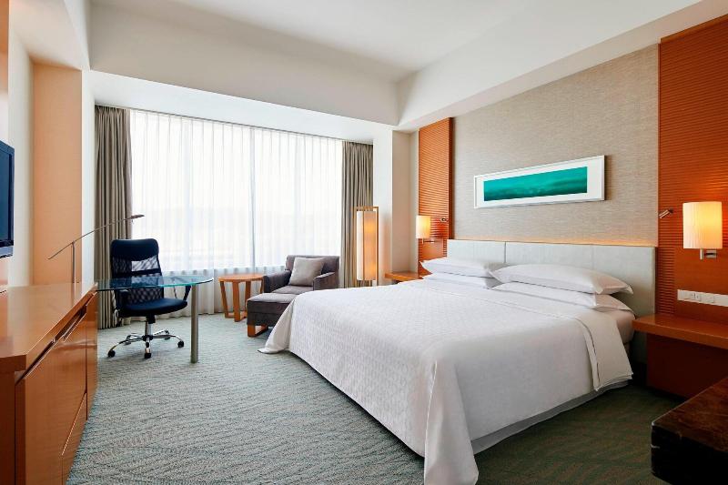 סוויטת קלאב, Sheraton Grand Hiroshima