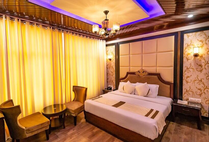 اتاق لوکس, The Highland Park