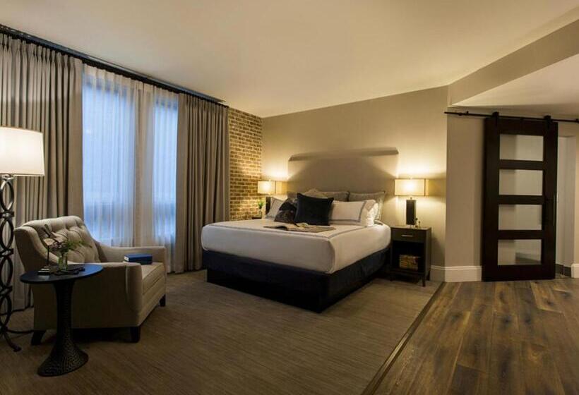 スイート, The Restoration