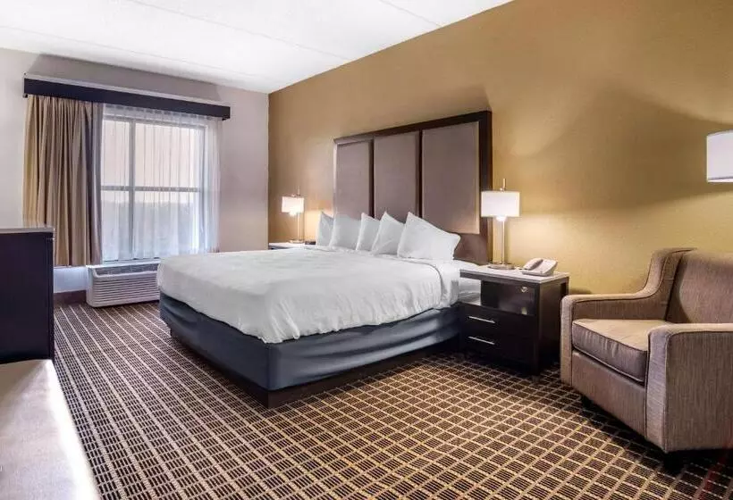 キングサイズベッドのデラックスルーム, Best Western Chesapeake Bay North Inn