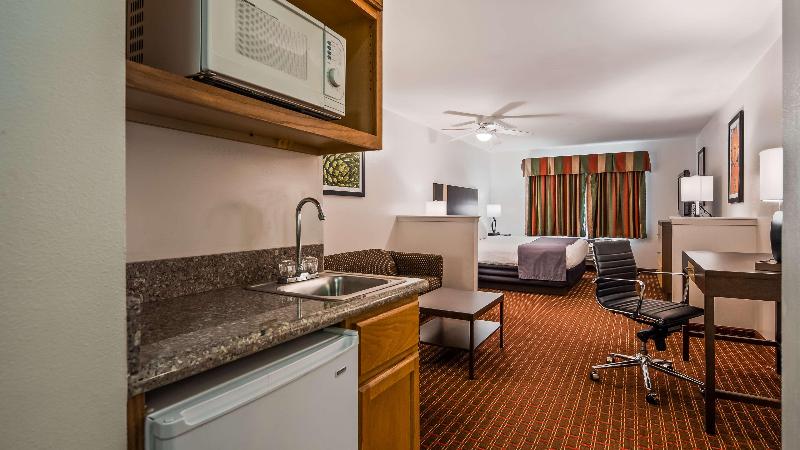 스위트 킹사이즈 침대, Best Western Inn And Suites Copperas Cove