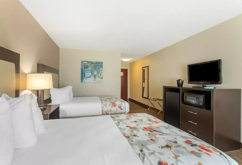 ２ダブルベッドのスタンダードルーム, Best Western Lawrenceburg Inn