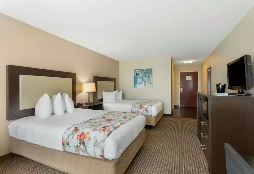 ２ダブルベッドのスタンダードルーム, Best Western Lawrenceburg Inn