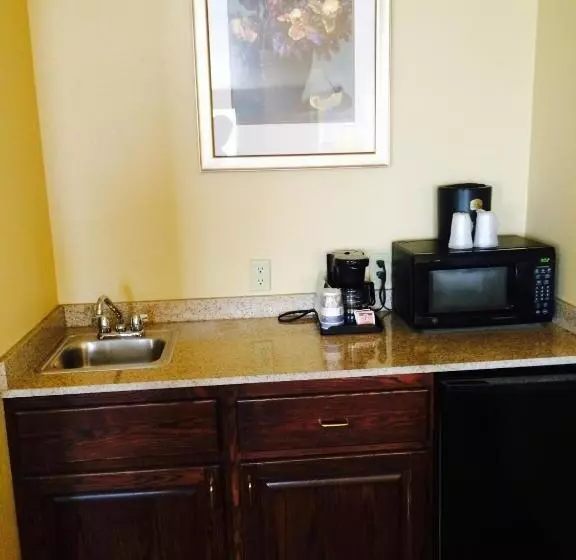 身障者適用スイートルーム, Best Western Penn Ohio Inn & Suites