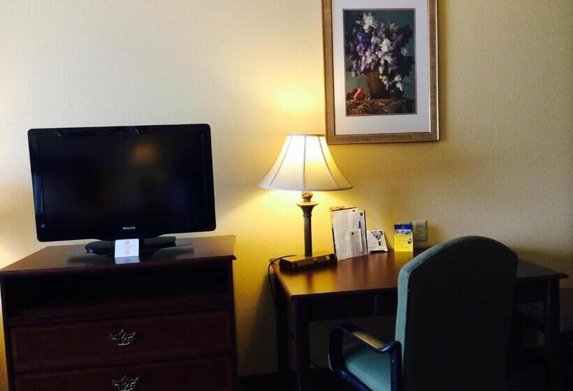 Номер Стандарт, Best Western Penn Ohio Inn & Suites