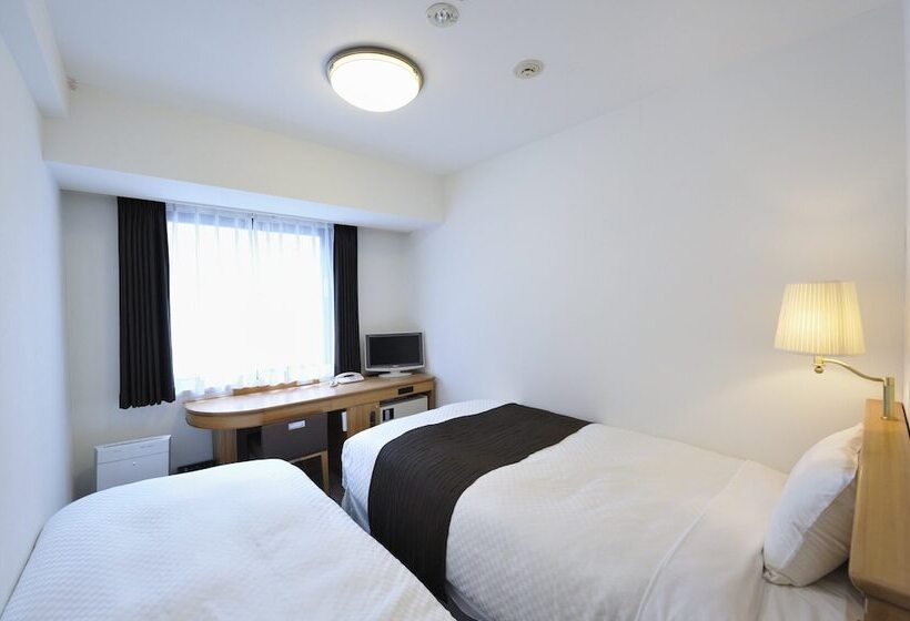 غرفة قياسية, Court Hotel Shin Yokohama