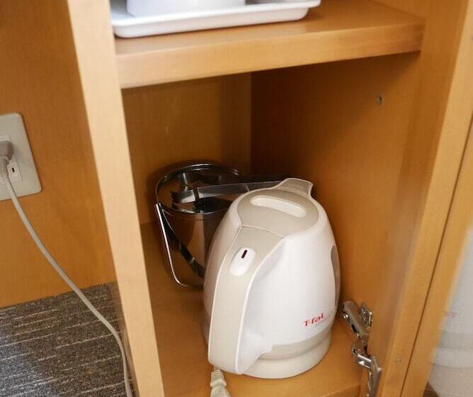 غرفة قياسية فردية, Court Hotel Shin Yokohama