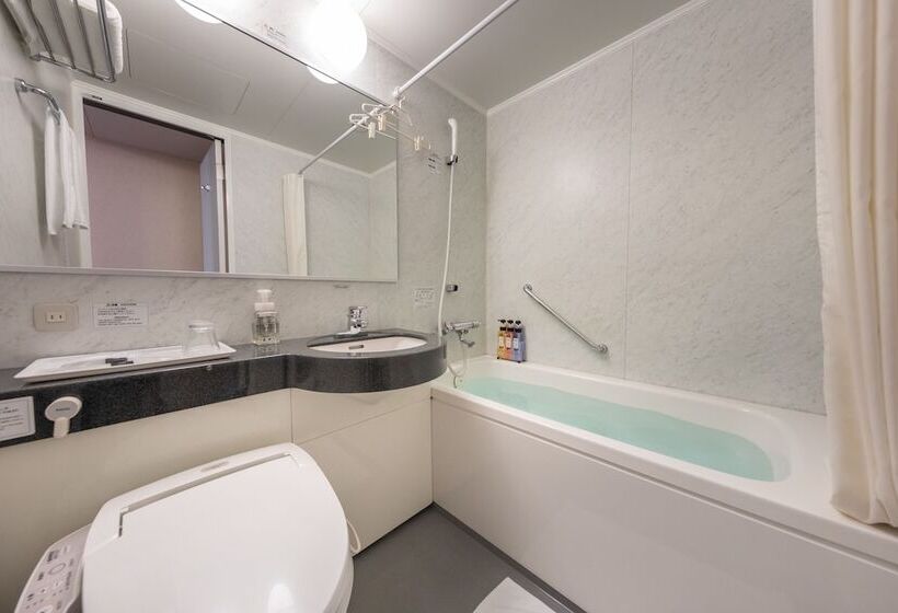 Номер Стандарт Трехместный, Daiwa Roynet Hotel Gifu