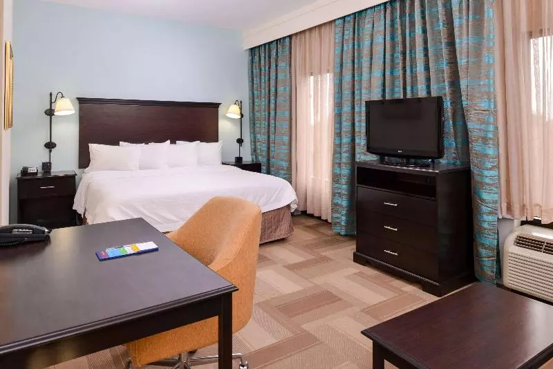 キングサイズベッドのスイートルーム, Hampton Inn & Suites Lady Lake/the Villages