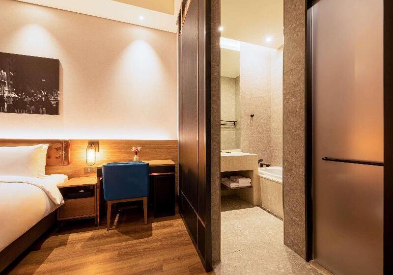 Номер Стандарт Адаптированный для Инвалидов, Holiday Inn Express Hotel & Suites Lander, An Ihg