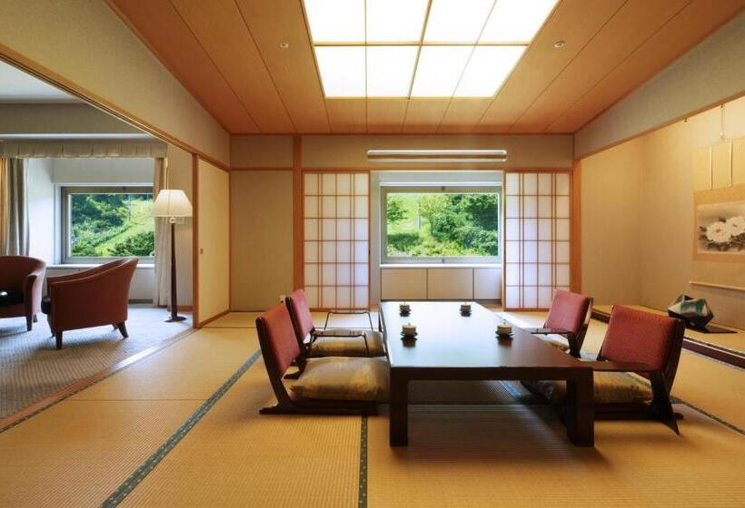 סוויטה, Naspa New Otani