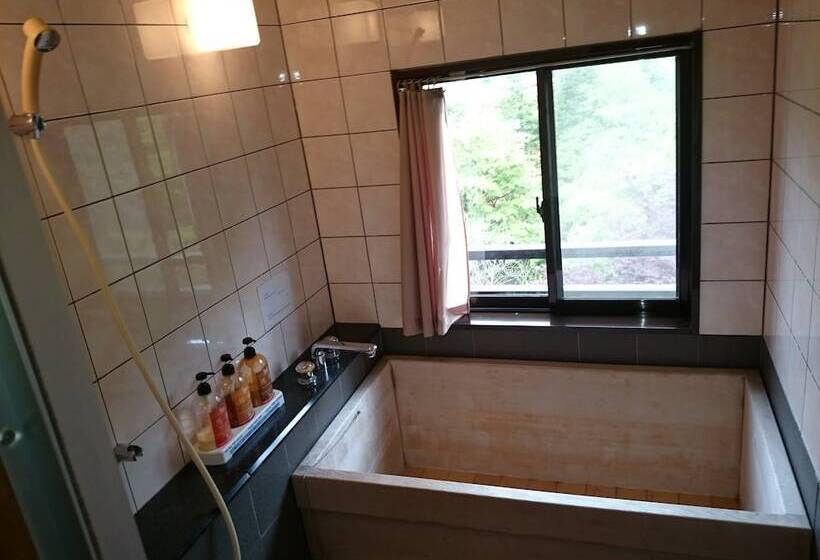 غرفة ديلوكس, Nikko Hoshinoyado