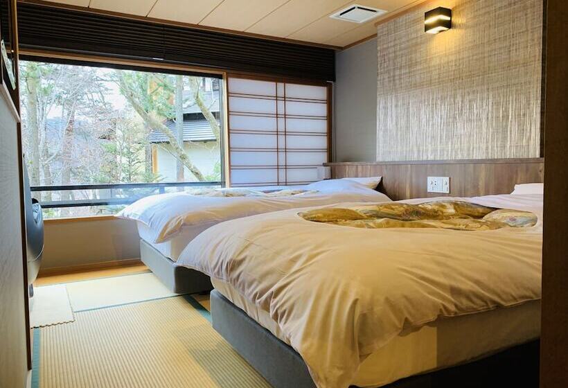 غرفة ديلوكس مطلّة علي الحديقة, Nikko Hoshinoyado