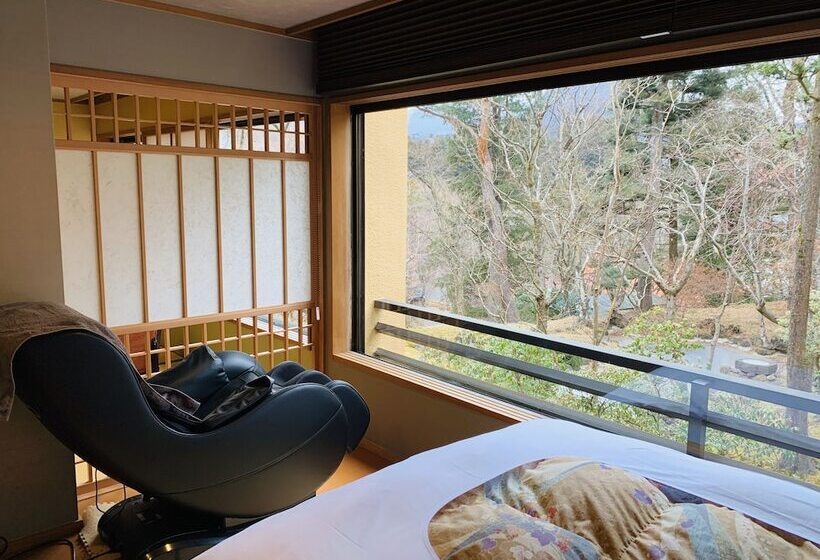 غرفة ديلوكس مطلّة علي الحديقة, Nikko Hoshinoyado