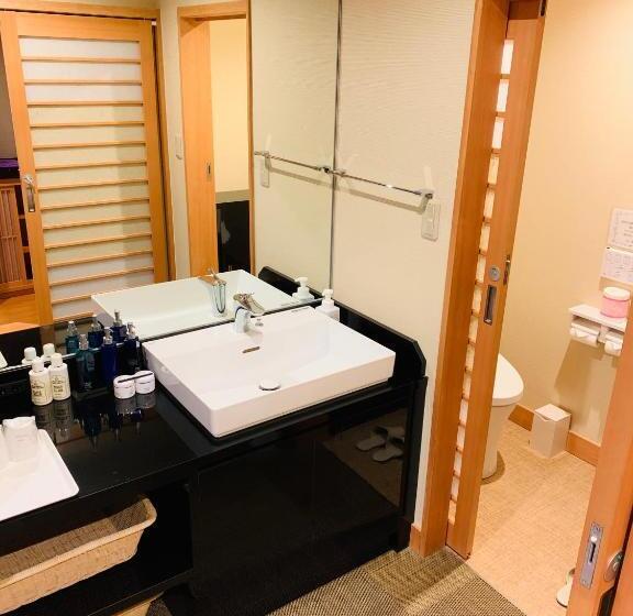 غرفة ديلوكس, Nikko Hoshinoyado