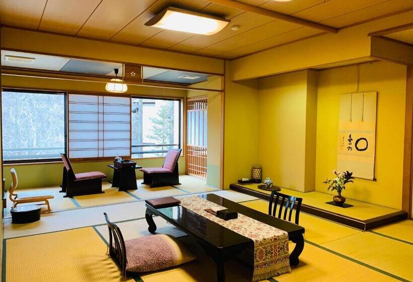 غرفة ديلوكس, Nikko Hoshinoyado