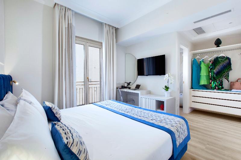 스위트 킹사이즈 침대, Surestay Plus Hotel By Best Western Berkeley Springs
