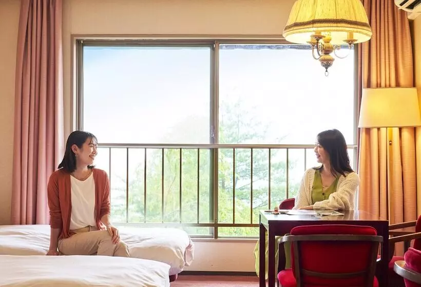 スタンダード4人部屋, Tsumagoi Prince