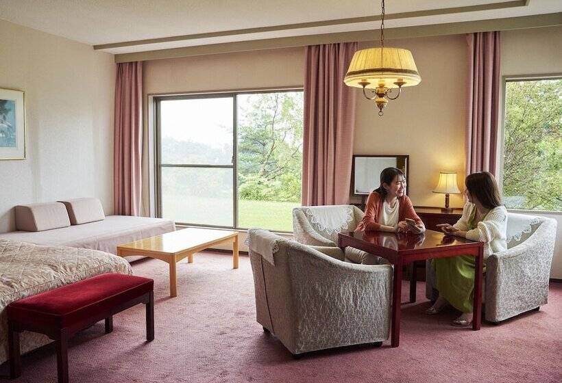 غرفة ديلوكس, Tsumagoi Prince