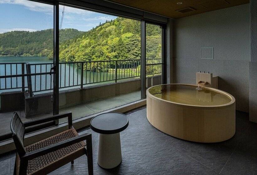 اتاق استاندارد, Azumaen