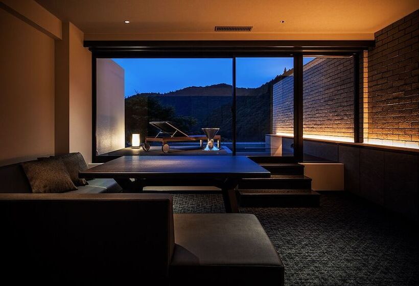 اتاق استاندارد, Azumaen