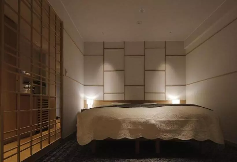 スーペリアールーム, Azumaen