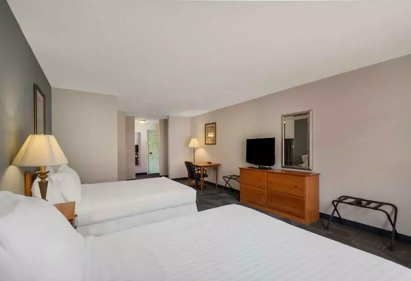 スイート, Surestay Plus Hotel By Best Western Berkeley Springs