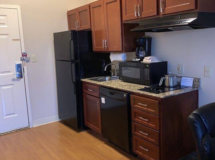 جناح لذوى الاحتياجات الخاصة, Candlewood Suites Temple, An Ihg