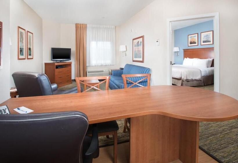 Люкс Кровать Кинг, Candlewood Suites Wake Forest Raleigh Area, An Ihg