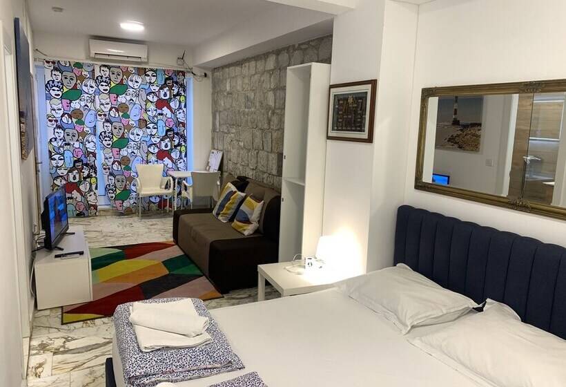 Quarto Familiar, Hostel Split