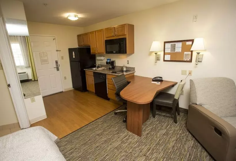 スタンダードスタジオ, Candlewood Suites Port Arthur/nederland, An Ihg