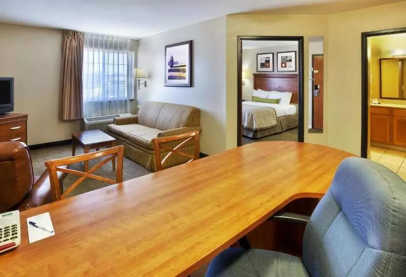 سوییت لوکس, Candlewood Suites Killeen, An Ihg