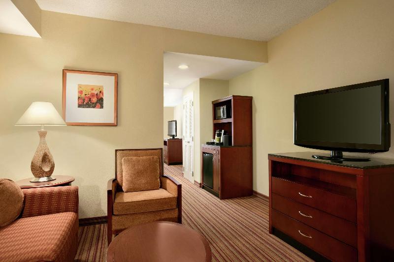 Люкс, Candlewood Suites Louisville North, An Ihg