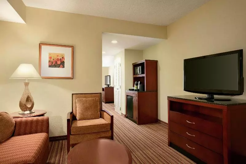 スイート, Candlewood Suites Louisville North, An Ihg