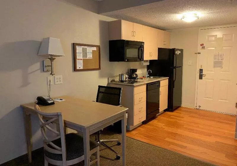 スイート, Candlewood Suites Wilson, An Ihg