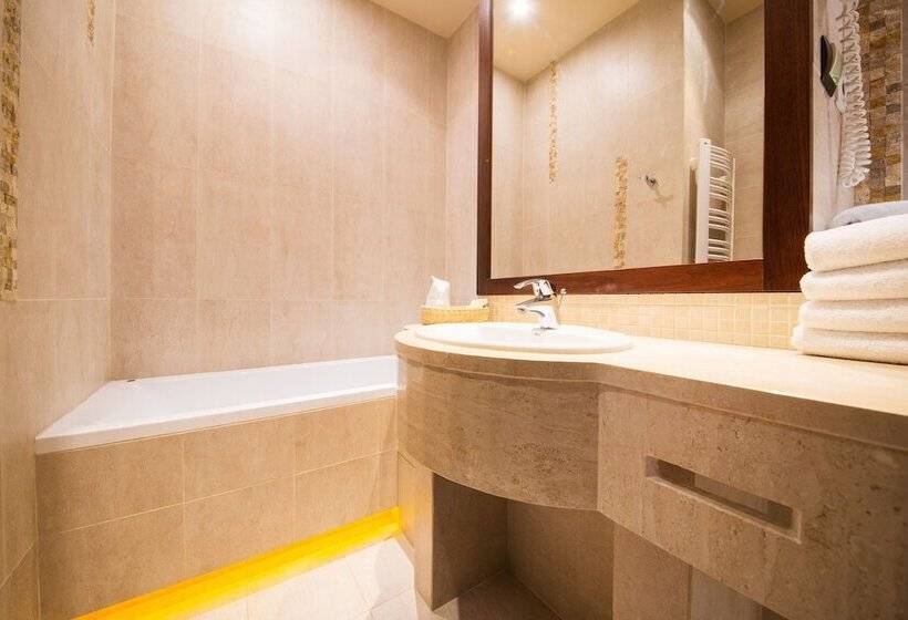 四人标准间, Galicja Wellness & Spa