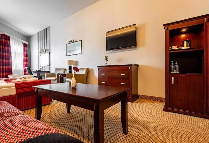Standard Kolmen Hengen Huone, Galicja Wellness & Spa