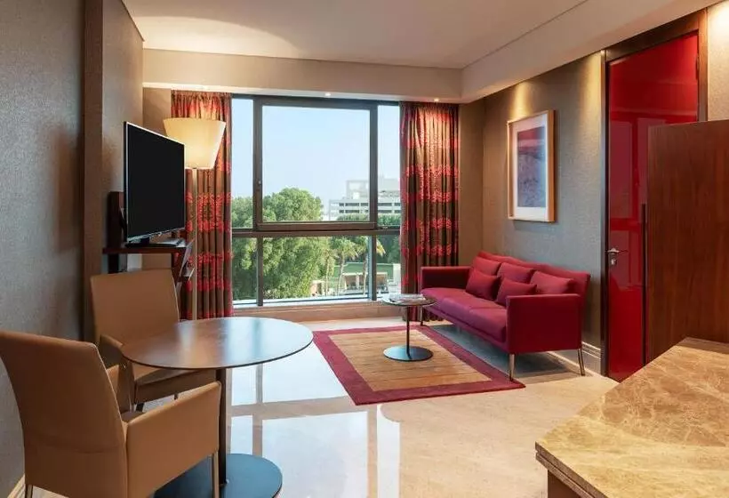 سوئیت اجرایی با تخت کینگ, Jumeirah Creekside Dubai