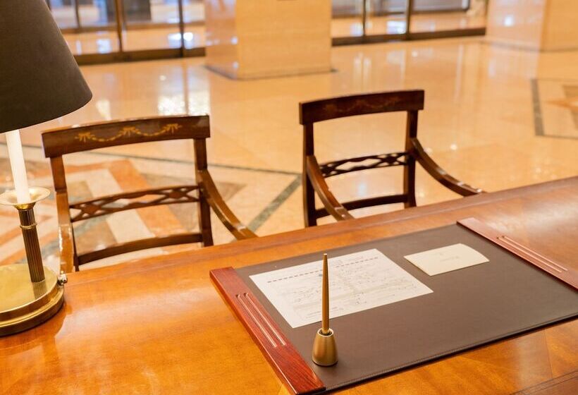 اتاق اجرایی, Keio Plaza Hotel Hachioji