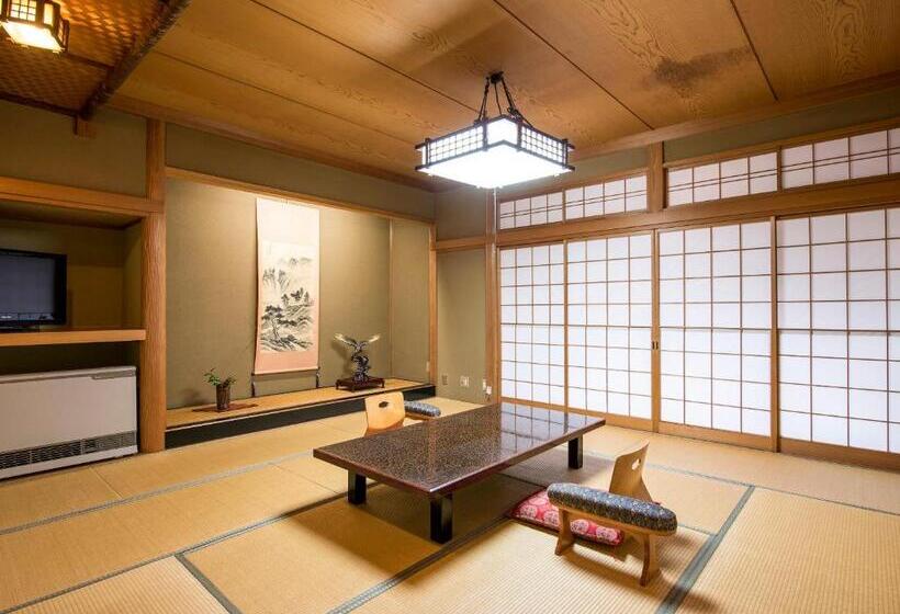 חדר סטנדרט, Takanosukan