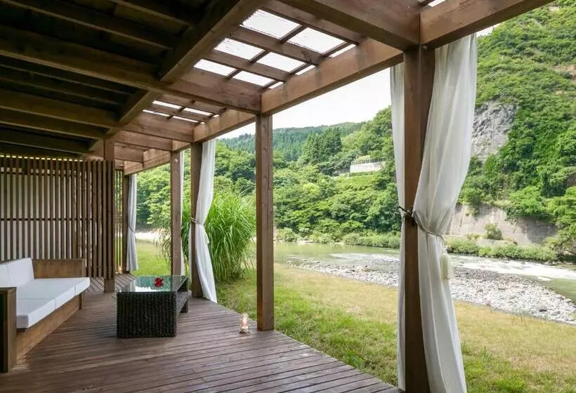 スイート（家族用）, Takanosukan