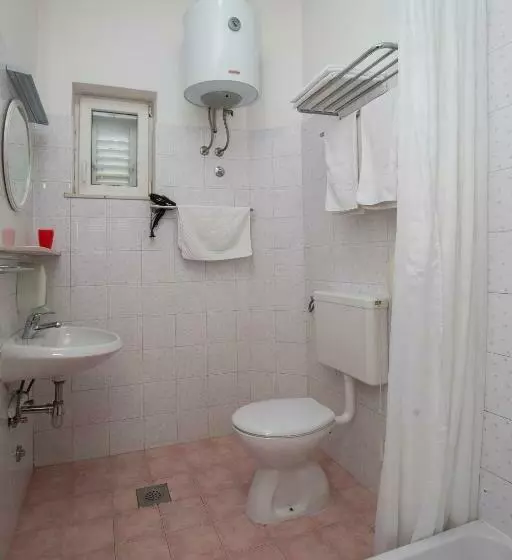 Comfort studio with sea view, Villa Konalic
