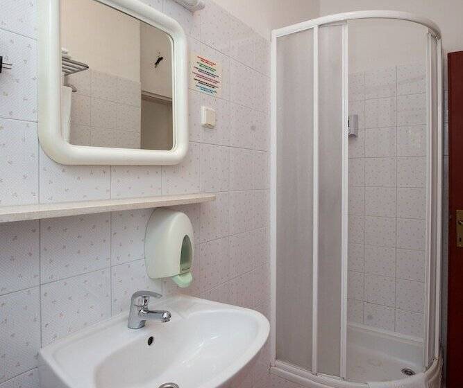 Quarto Economy, Villa Konalic