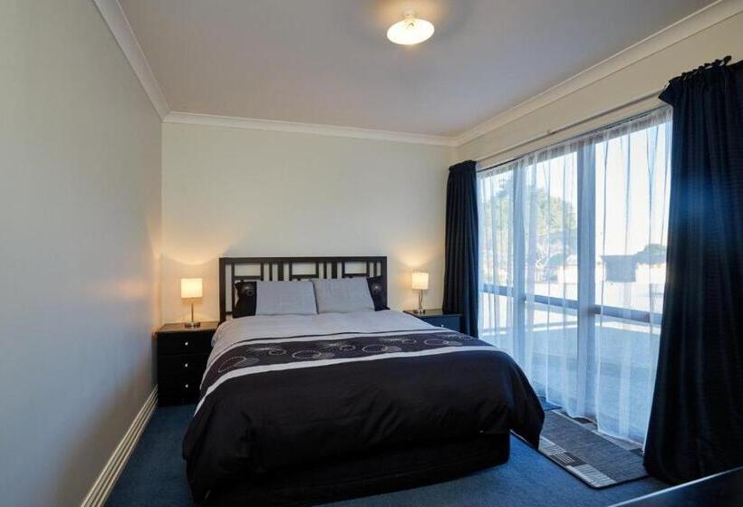 منزل 3 غرف نوم, Te Mahuru Retreat